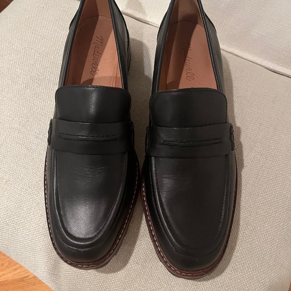 Madewell Shoes - Madewell The Corinne Log Sole Loafers